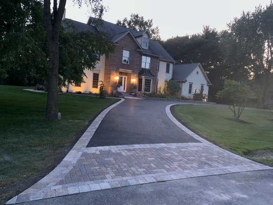 Driveways - Experienced in Asphalt, Concrete and pavers. Driveways - Experienced in Asphalt, Concrete and pavers.