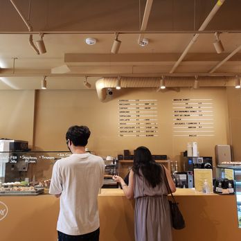 Mello - Very simple design, but people are lining up for their donuts. So overall, I recommend this place if you like some fresh filled donuts. - Donuts Near Me - Vancouver, British Columbia Mello - Very simple design, but people are lining up for their donuts. So overall, I recommend this place if you like some fresh filled donuts. - Donuts Near Me - Vancouver, British Columbia