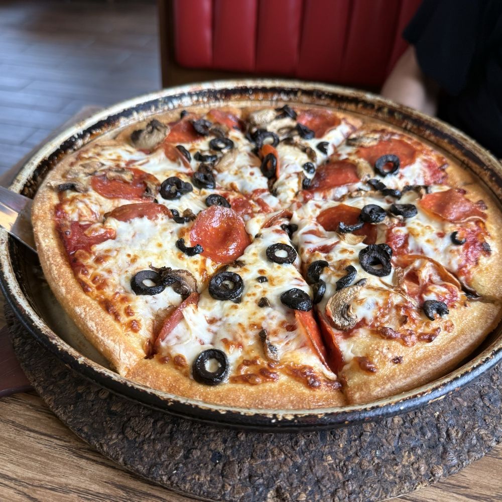 Pizza Hut - Pizza Near Me - Lavonia, Georgia Pizza Hut - Pizza Near Me - Lavonia, Georgia