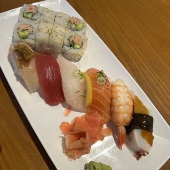 Tachi Sushi Bar - Great Presentation, Great Color Palette, CA Roll was tasty too!!! - Sushi Bars Near Me - Concord, California Tachi Sushi Bar - Great Presentation, Great Color Palette, CA Roll was tasty too!!! - Sushi Bars Near Me - Concord, California