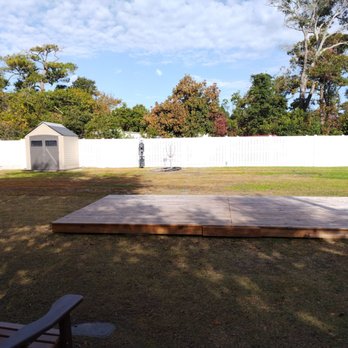 The Trading Post - Hula hoop golf to work off the excellent food. - Southern Near Me - Emerald Isle, North Carolina
