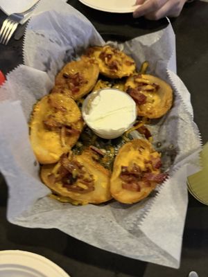 Cardinal Restaurant and Bar by null