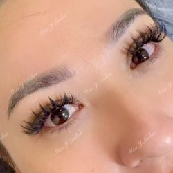 Miss J Lashes - Anime Design.  $20off for your first time full set !