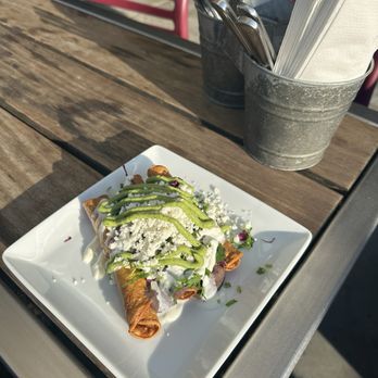 Lupulo Craft Beer House - Taquitos - Beer Bar Near Me - Santa Cruz, California Lupulo Craft Beer House - Taquitos - Beer Bar Near Me - Santa Cruz, California
