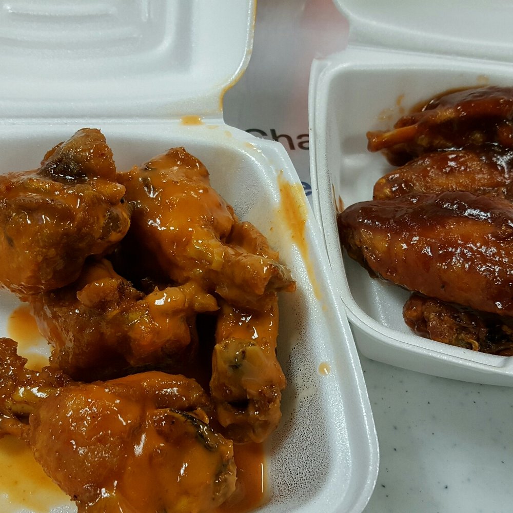 Randazzo's Pizzeria - Half mild hald bbq.. they were just OK - Pizza Near Me - Willow Grove, Pennsylvania Randazzo's Pizzeria - Half mild hald bbq.. they were just OK - Pizza Near Me - Willow Grove, Pennsylvania