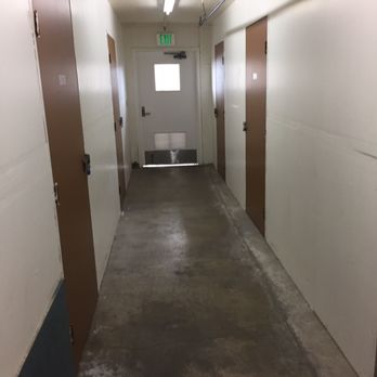 Stor-It Self Storage - Locker hall - Self Storage Near Me - Costa Mesa, California
