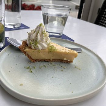 Tommy Bahama Marlin Bar - Key Lime Pie - Seafood Near Me - Dania Beach, Florida Tommy Bahama Marlin Bar - Key Lime Pie - Seafood Near Me - Dania Beach, Florida