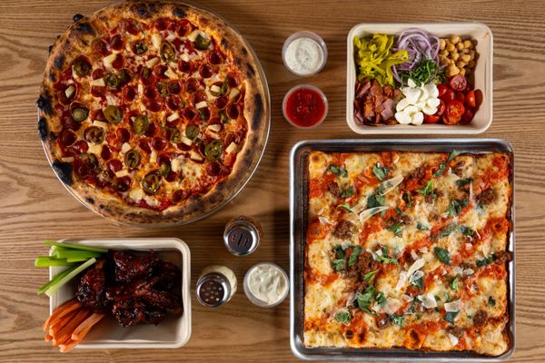 Odie's Pizza Co by null