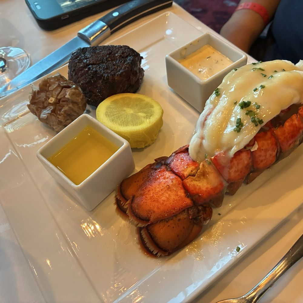 C2 Steak & Seafood - Steakhouses Near Me - Brooks, California
