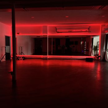 Red Dot Studios - Red Dot Studios " The Vault "
Host Events , Classes, photoshoots and more!
RDSFL RDSTUDIOS - Dance Studios Near Me - Hollywood, Florida Red Dot Studios - Red Dot Studios " The Vault "
Host Events , Classes, photoshoots and more!
RDSFL RDSTUDIOS - Dance Studios Near Me - Hollywood, Florida