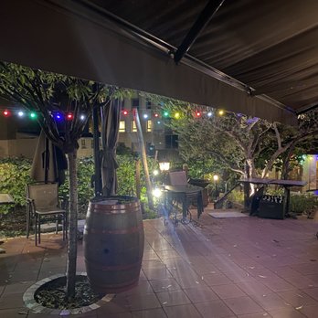 Issy Guinguette - La terrasse - French Near Me - Issy Les Moulineaux, 92