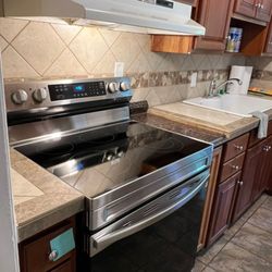 Izzy Cleaning Service - Kitchen