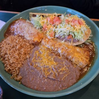 Mazatlan Mexican Restaurant - Number 15 combo - Mexican Near Me - Portland, Oregon