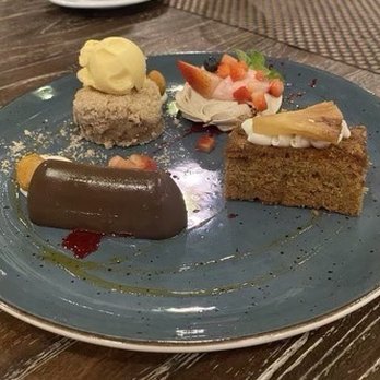 Tortuga Beach - Sample dessert plate - Tapas Bars Near Me - Cabo San Lucas, BCS