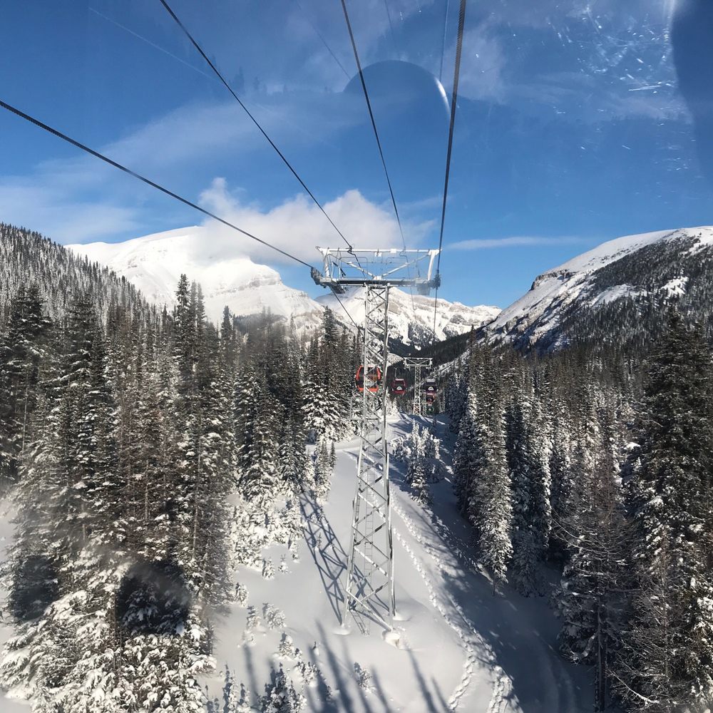 Sunshine Mountain Lodge - View from gondola. - Ski Resorts Near Me - Banff, Alberta Sunshine Mountain Lodge - View from gondola. - Ski Resorts Near Me - Banff, Alberta