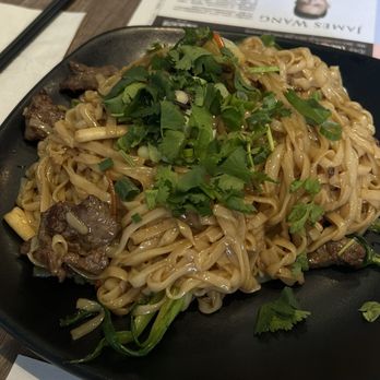 Five Stars Noodles - Beef and vegetable noodles - Chinese Near Me - Rowland Heights, California