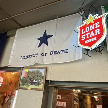 Old 300 BBQ - Barbeque Near Me - Blanco, Texas Old 300 BBQ - Barbeque Near Me - Blanco, Texas