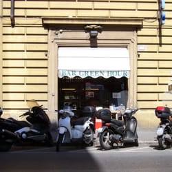 Green Hour - l'ingresso del locale