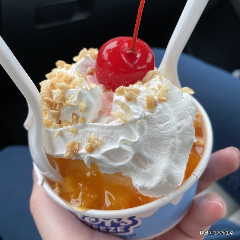 Fosters Freeze - Glendora - Ice Cream & Frozen Yogurt Near Me - Glendora, California