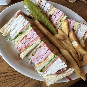 Old Mill Restaurant - Turkey club sandwich - American Near Me - Pigeon Forge, Tennessee Old Mill Restaurant - Turkey club sandwich - American Near Me - Pigeon Forge, Tennessee