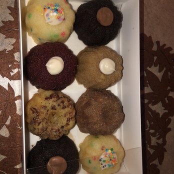 Dolce Monachelli's - Sample box is a great deal and satisfying - Bakeries Near Me - Fullerton, California