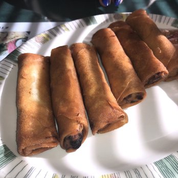 Huong Cau Restaurant - Pork & Vegetables Spring Rolls - Vietnamese Near Me - Winnipeg, Manitoba