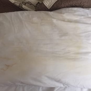 Sand Castle Inn - Stained pillows - Hotels Near Me - Imperial Beach, California Sand Castle Inn - Stained pillows - Hotels Near Me - Imperial Beach, California