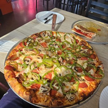 Buono’s Pizza - Custom pizza with bell peppers, mushrooms, pepperoni, and sausage - Pizza Near Me - Gilbert, Arizona Buono’s Pizza - Custom pizza with bell peppers, mushrooms, pepperoni, and sausage - Pizza Near Me - Gilbert, Arizona
