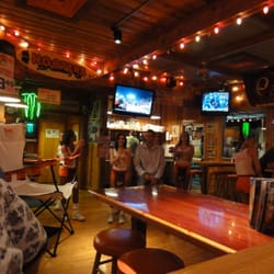 Hooters