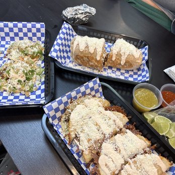 Nikos Tacos - Tacos Near Me - Roseville Ca, California