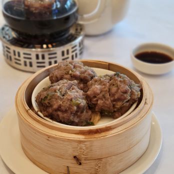 Sea Harbour Seafood Restaurant - beef meatballs - Dim Sum Near Me - Richmond, British Columbia
