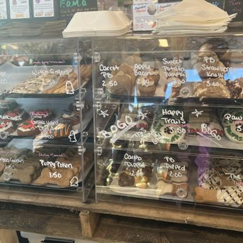 Leaps & Bones - Select treats - Pet Stores Near Me - South Windsor, Connecticut