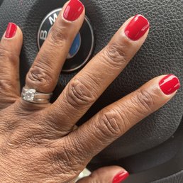 Regular manicure Regular manicure