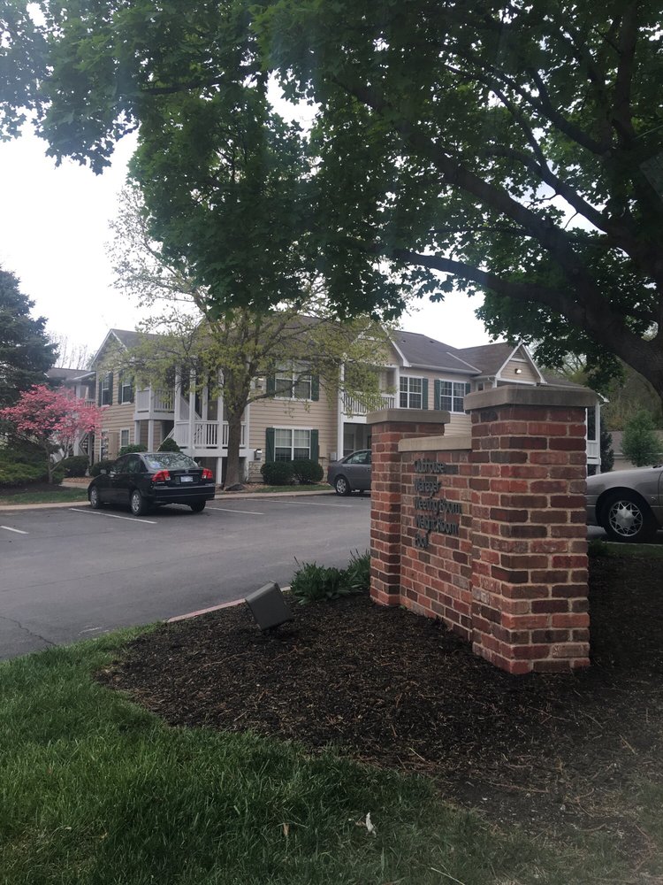 TUCKAWAY APARTMENTS Updated September 2024 2600 W 6th St, Lawrence