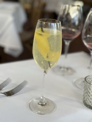 Selanne Steak Tavern by null