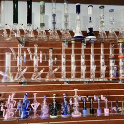 102 CBD Vape Smoke - Water pipe