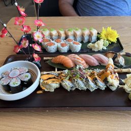 Yellowtail roll, Monster roll, spicy tuna roll, Kage special roll