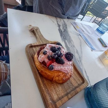 Mediterranean Room - Cinnamon roll - Mediterranean Near Me - San Diego, California
