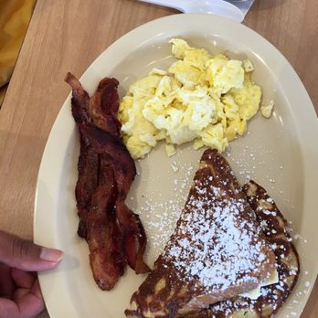 Michael's Super Burgers - Small breakfast special.   Great for kids - Burgers Near Me - Whittier, California