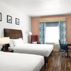 Hilton Garden Inn Pascagoula - Guest room