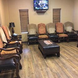 First Med - Lobby/waiting area