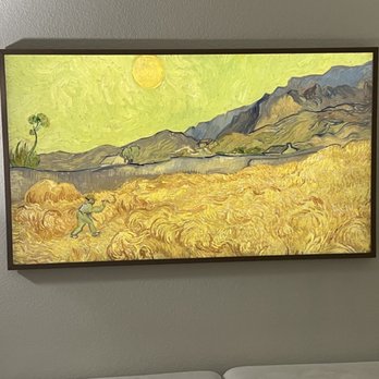 Swift TV Company - Samsung Frame 55" Pic 4 - TV Mounting Near Me Swift TV Company - Samsung Frame 55" Pic 4 - TV Mounting Near Me