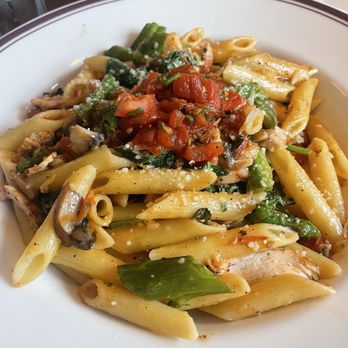 Artie's - Penne Primavera - American Near Me - Fairfax, Virginia