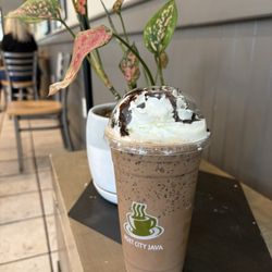 Iced mochaccino