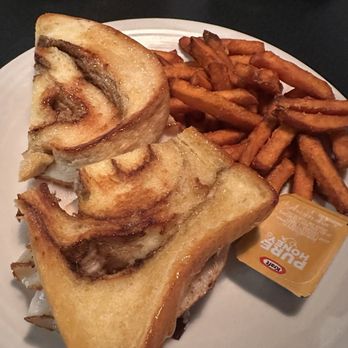 Poppyseed - Cinnamon Sandwich - turkey, cream cheese, walnuts & craisins in toasted cinnamon bread. Delicious!! - New American Near Me - Buffalo, New York