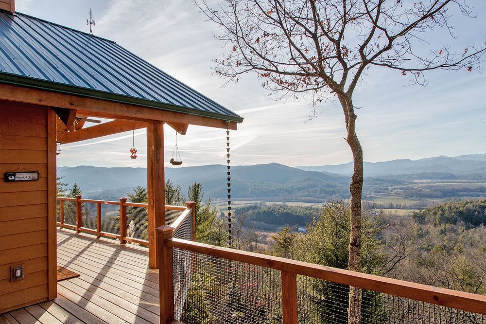 CLASSIC CAROLINA CABINS Hendersonville, North Carolina Vacation