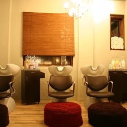 Platform Color Style Salon - Shampoo Spa