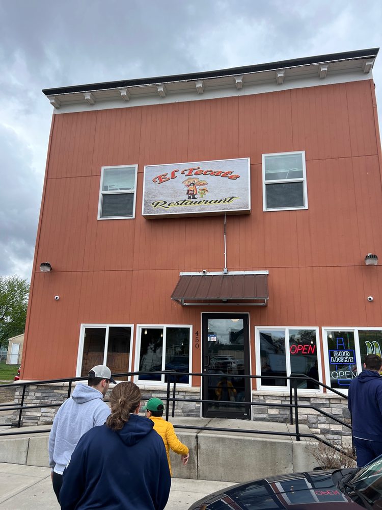 El Tecate Restaurant