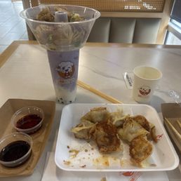 Pork & Cabbage Dumpling, Taro Boba Tea, Thumb Size Pan Fried Pork Bun The food here is always amazing!! Pork & Cabbage Dumpling, Taro Boba Tea, Thumb Size Pan Fried Pork Bun The food here is always amazing!!