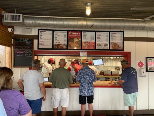 Stewby's Seafood Shanty near Seacrest Condominiums in Fort Walton Beach, FL